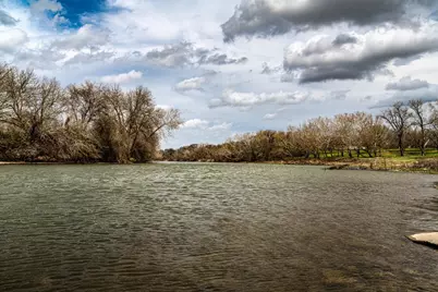 121 Mechelle Street, Smithville, TX 78957 - Photo 3