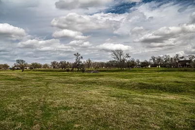 121 Mechelle Street, Smithville, TX 78957 - Photo 11