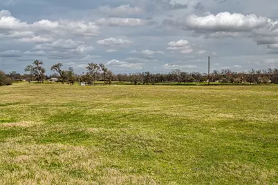 121 Mechelle Street, Smithville, TX 78957 - Photo 9