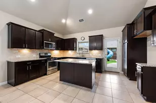 533 Flag Ln, Leander, TX 78641 - Photo 11