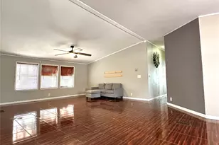 117 Shoshoni Dr, Smithville, TX 78957 - Photo 11
