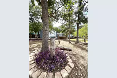 117 Shoshoni Drive, Smithville, TX 78957 - Photo 5