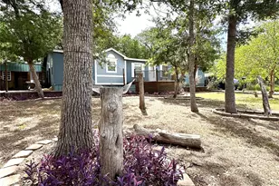 117 Shoshoni Dr, Smithville, TX 78957 - Photo 5