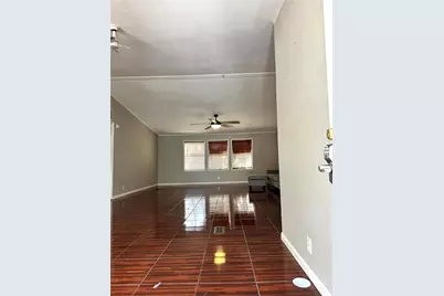 117 Shoshoni Drive, Smithville, TX 78957 - Photo 7