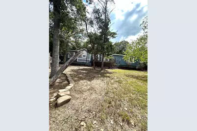 117 Shoshoni Drive, Smithville, TX 78957 - Photo 3