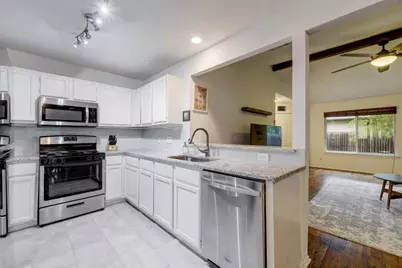 6002 Baton Rouge Drive, Austin, TX 78727 - Photo 13