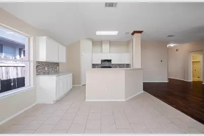 1008 NE Chippewa Street, Round Rock, TX 78665 - Photo 9