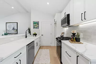 8414 Briarwood Lane, Austin, TX 78757 - Photo 11