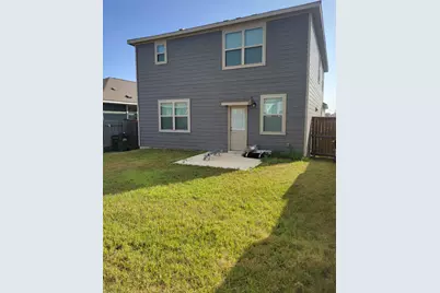 136 Eagles Dare Lane, Jarrell, TX 76537 - Photo 17