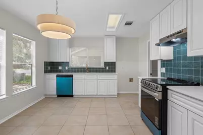 10341 Garbacz Drive, Austin, TX 78748 - Photo 7