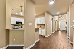 10216 Anahuac Trail, Austin, TX 78747 - Photo 5