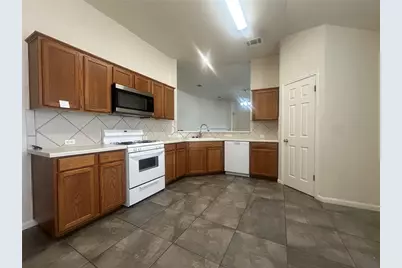 722 Ranier Lane, Round Rock, TX 78665 - Photo 5