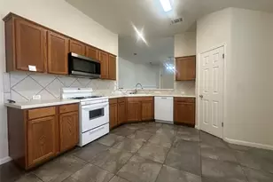 722 Ranier Ln, Round Rock, TX 78665 - Photo 5