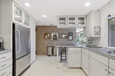 6808 Mesa Drive, Austin, TX 78731 - Photo 5