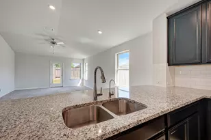 209 Forest Moon Ln, Kyle, TX 78640 - Photo 11