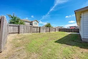 209 Forest Moon Ln, Kyle, TX 78640 - Photo 35