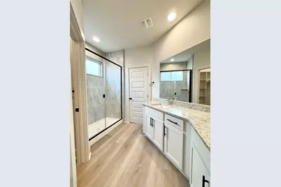 108 Zayd Court #B, Jarrell, TX 76537 - Photo 13