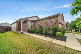 9000 Edmundsbury Dr, Austin, TX 78747 - Photo 3