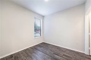 9000 Edmundsbury Dr, Austin, TX 78747 - Photo 15