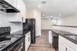 9000 Edmundsbury Dr, Austin, TX 78747 - Photo 7