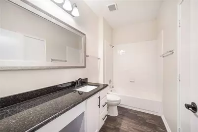 9000 Edmundsbury Drive, Austin, TX 78747 - Photo 11