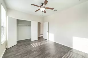 9000 Edmundsbury Dr, Austin, TX 78747 - Photo 13