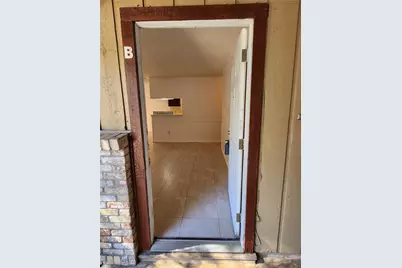 2404 Audubon Place #B, Austin, TX 78741 - Photo 3