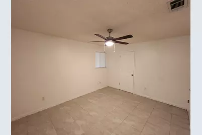2404 Audubon Place #B, Austin, TX 78741 - Photo 15