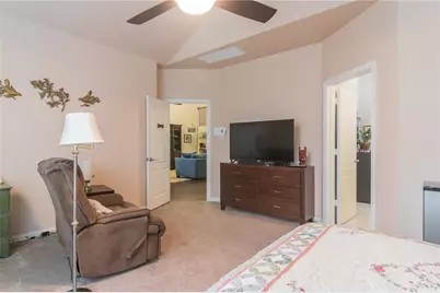 252 Pond View Pass, Buda, TX 78610 - Photo 15