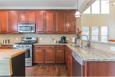 252 Pond View Pass, Buda, TX 78610 - Photo 7