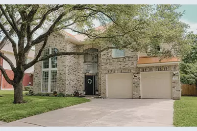 806 Mountain View Drive, Pflugerville, TX 78660 - Photo 1