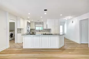 4914 Strass Dr, Austin, TX 78731 - Photo 13