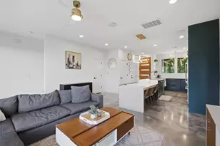 2711 Crest Ave, Austin, TX 78702 - Photo 11