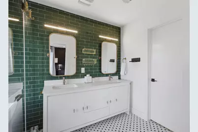 2711 Crest Avenue #A, Austin, TX 78702 - Photo 17
