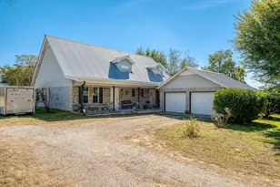 153 Pleasant Grove Rd, Elgin, TX 78621 - Photo 3