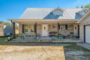 153 Pleasant Grove Rd, Elgin, TX 78621 - Photo 5