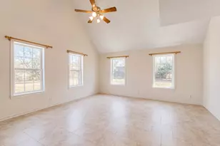 153 Pleasant Grove Rd, Elgin, TX 78621 - Photo 7