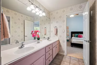 3209 Indigo Waters Drive, Austin, TX 78732 - Photo 25