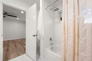 6303 Waynesburg Cove, Austin, TX 78723 - Photo 23