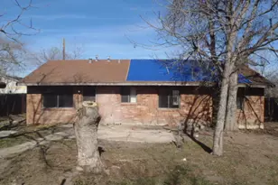 652 Fir Ln, Lockhart, TX 78644 - Photo 5