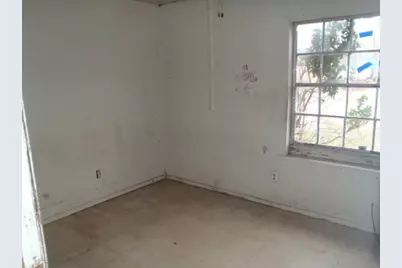 652 Fir Lane, Lockhart, TX 78644 - Photo 17