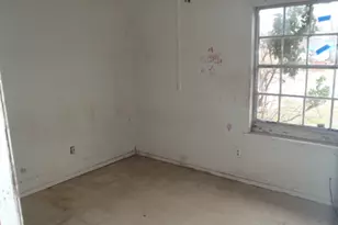 652 Fir Ln, Lockhart, TX 78644 - Photo 17