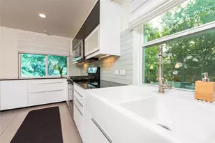 3302 Catalina Dr, Austin, TX 78741 - Photo 15