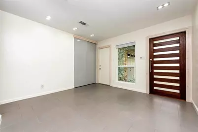 3302 Catalina Drive, Austin, TX 78741 - Photo 5