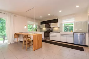 3302 Catalina Dr, Austin, TX 78741 - Photo 7