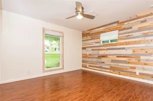 3302 Catalina Dr, Austin, TX 78741 - Photo 21