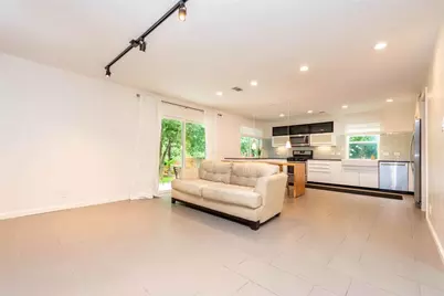 3302 Catalina Drive, Austin, TX 78741 - Photo 17