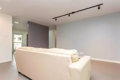 3302 Catalina Drive, Austin, TX 78741 - Photo 19