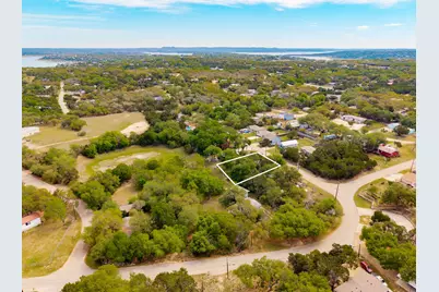 435 Burr Oak Lane, Canyon Lake, TX 78133 - Photo 5