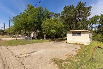 435 Burr Oak Lane, Canyon Lake, TX 78133 - Photo 9